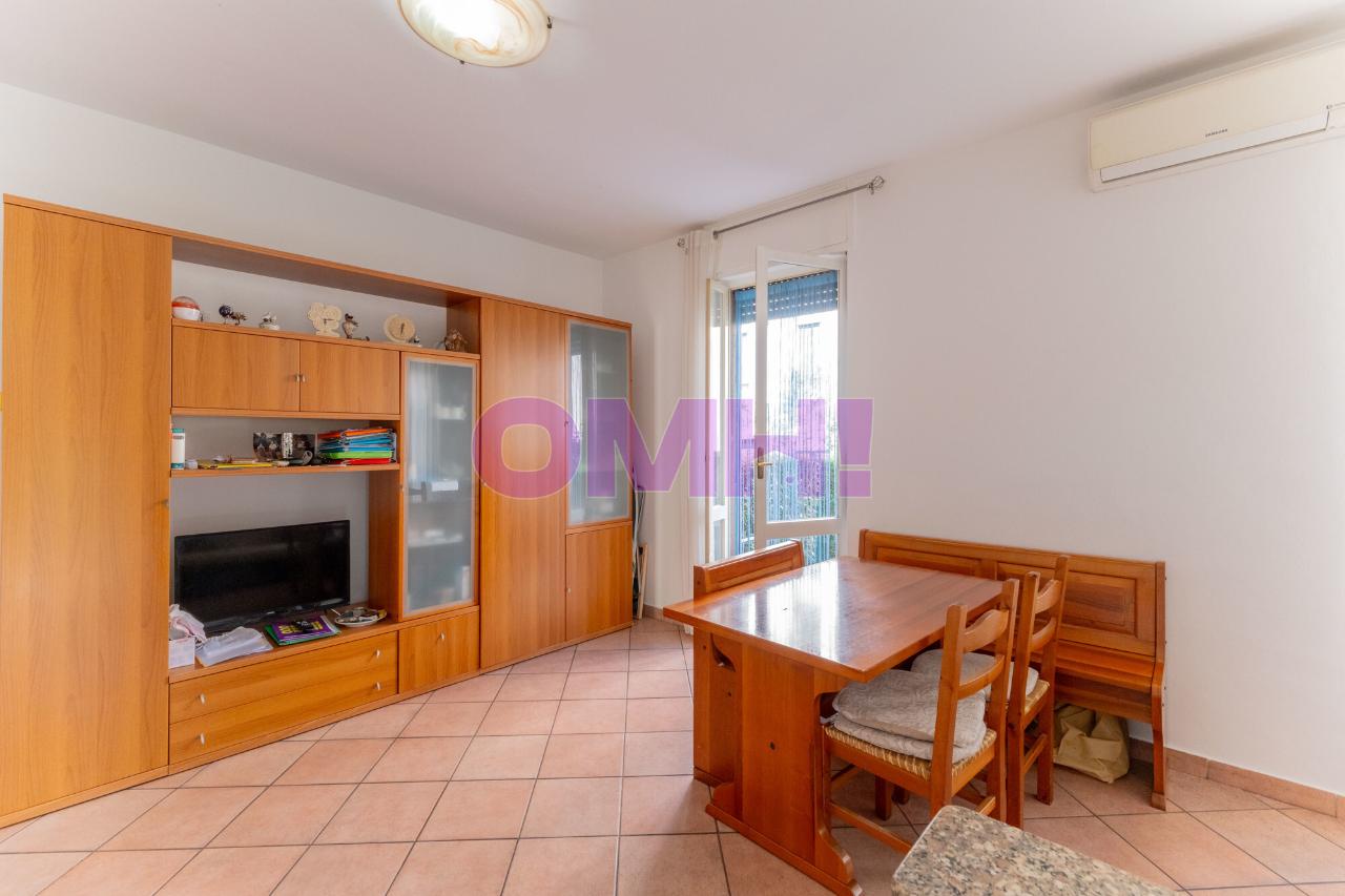 appartamento in vendita a Gallarate in zona Moriggia