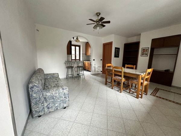 appartamento in vendita a Gallarate in zona Crenna