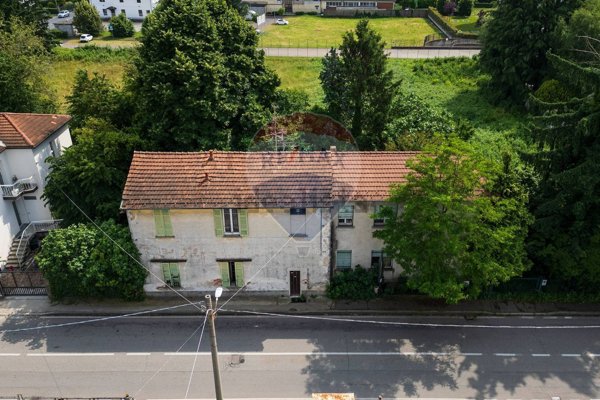 casa indipendente in vendita a Gallarate