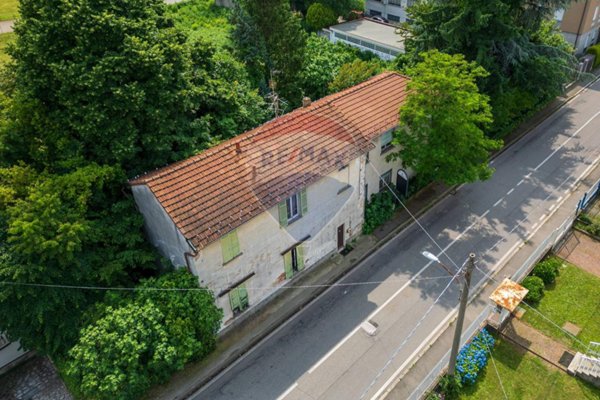 casa indipendente in vendita a Gallarate