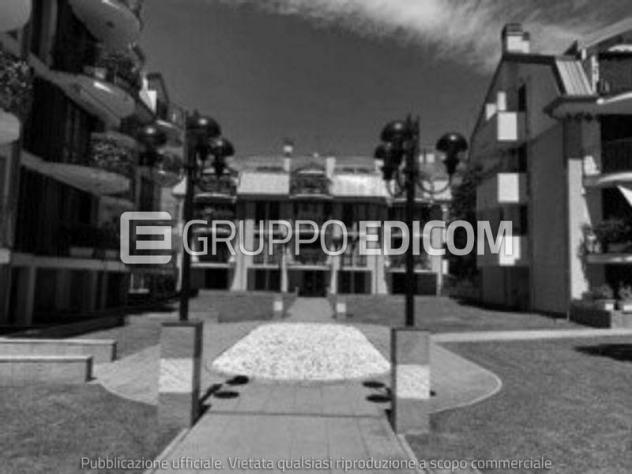 locale commerciale in vendita a Gallarate