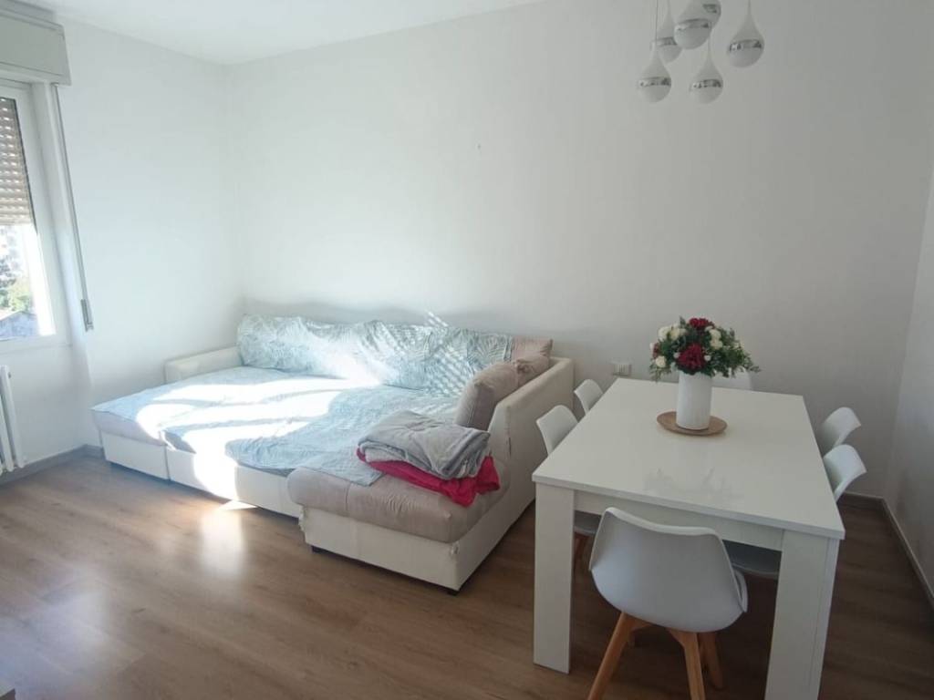 appartamento in vendita a Gallarate in zona Madonna in Campagna