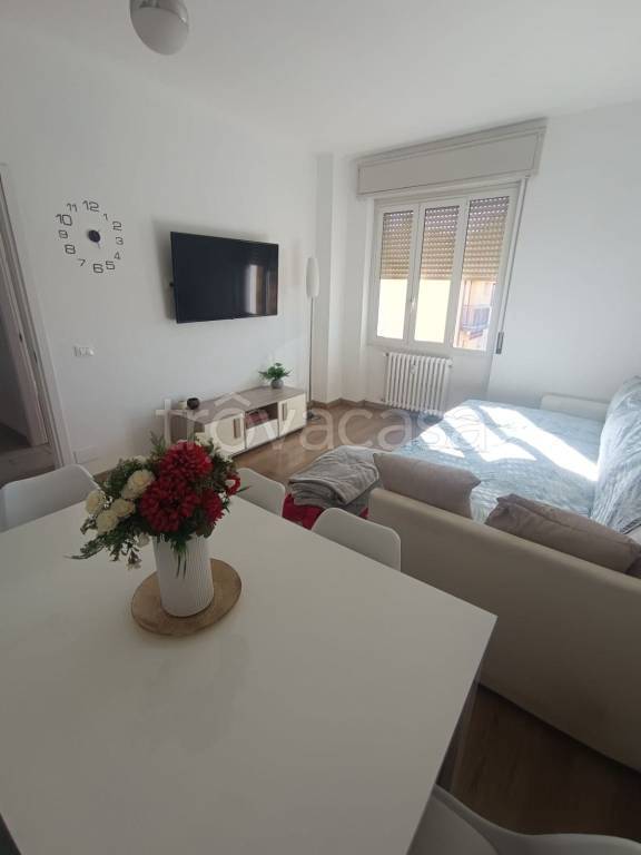 appartamento in vendita a Gallarate in zona Arnate