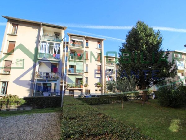 appartamento in vendita a Gallarate in zona Moriggia