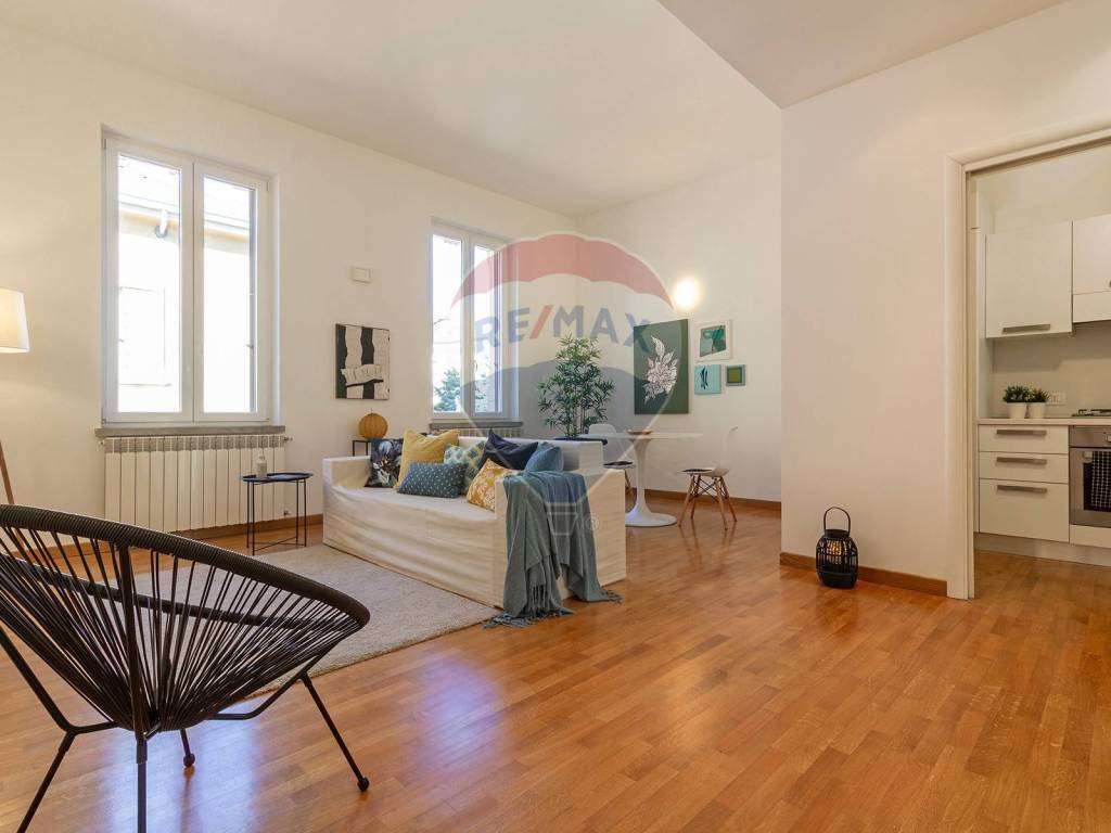 appartamento in vendita a Gallarate in zona Sciarè