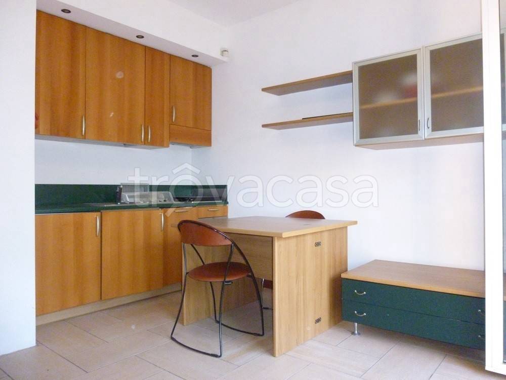 appartamento in vendita a Gallarate in zona Crenna