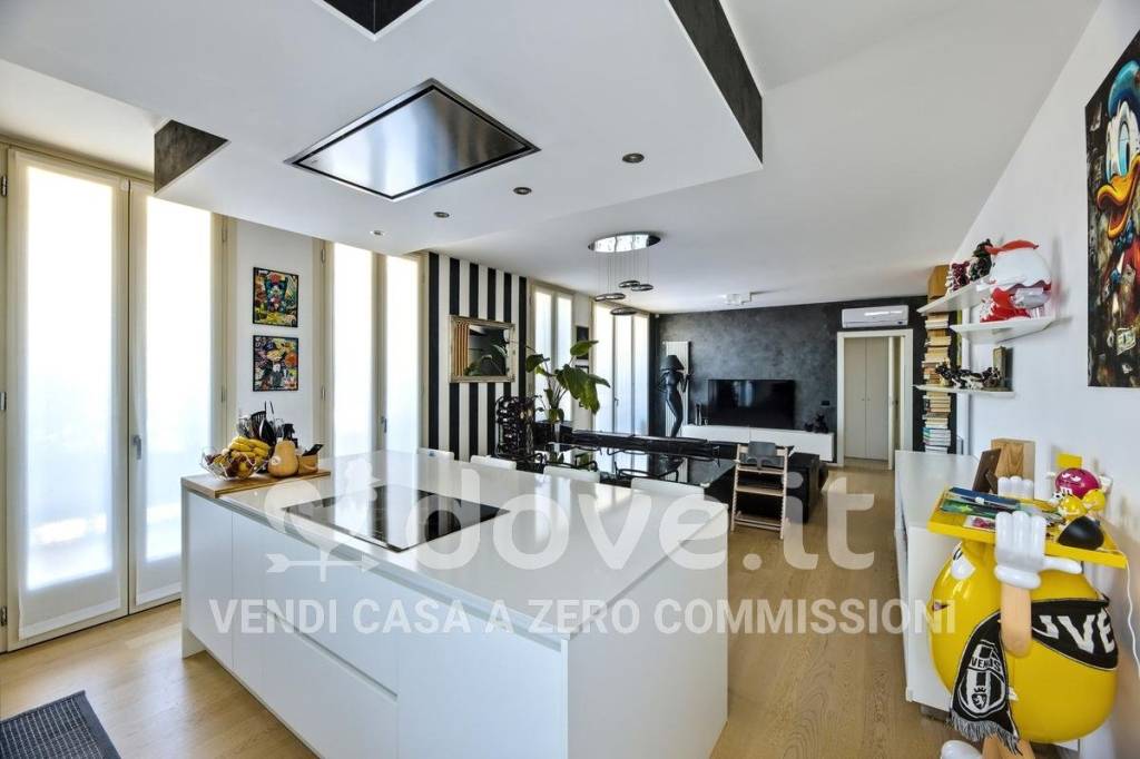 appartamento in vendita a Gallarate in zona Crenna