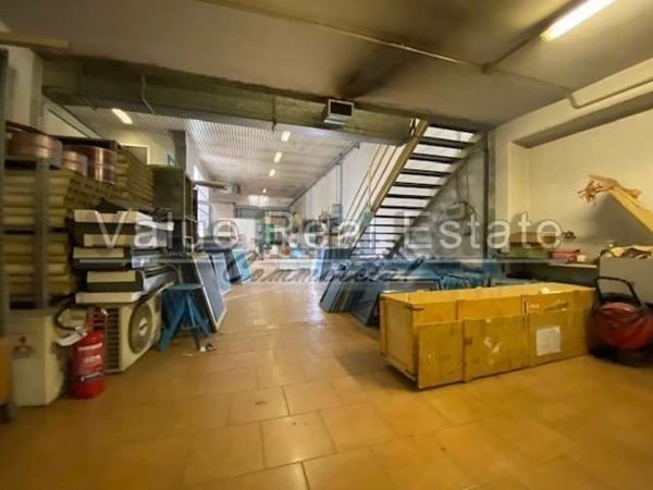 locale di sgombero in vendita a Gallarate