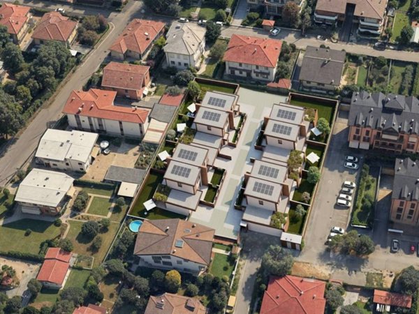 casa indipendente in vendita a Gallarate in zona Madonna in Campagna