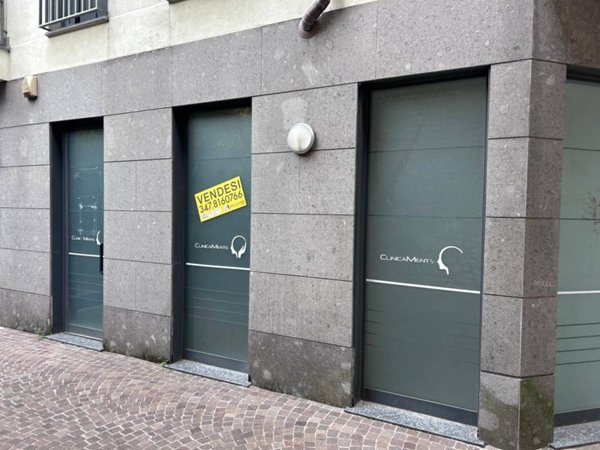 negozio in vendita a Gallarate