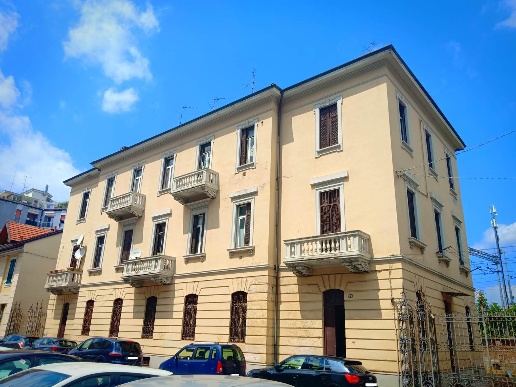 appartamento in vendita a Gallarate