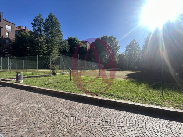 appartamento in vendita a Gallarate in zona Cascinetta