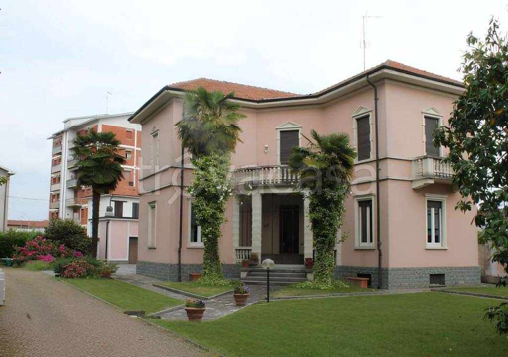 appartamento in vendita a Gallarate