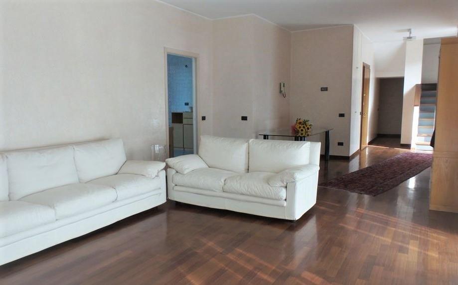 appartamento in vendita a Gallarate