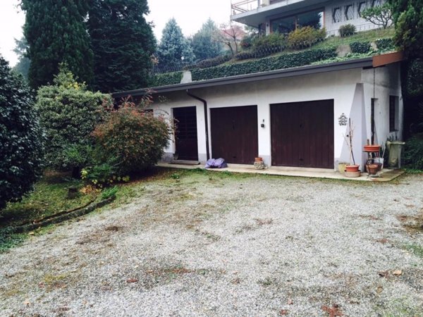 casa indipendente in vendita a Gallarate
