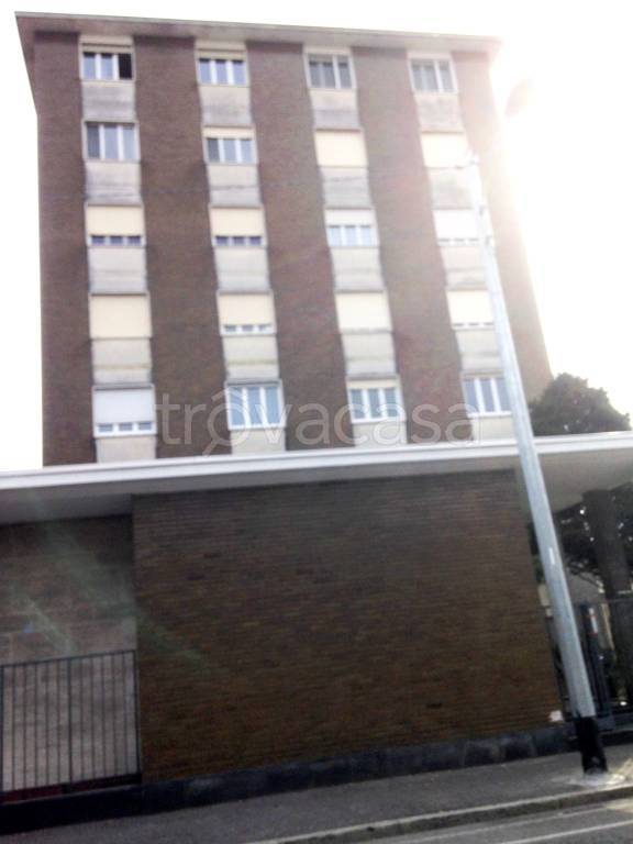appartamento in vendita a Gallarate in zona Arnate