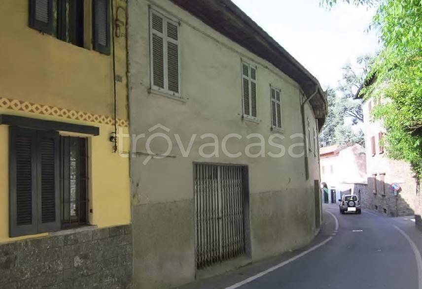 terreno edificabile in vendita a Gallarate in zona Crenna