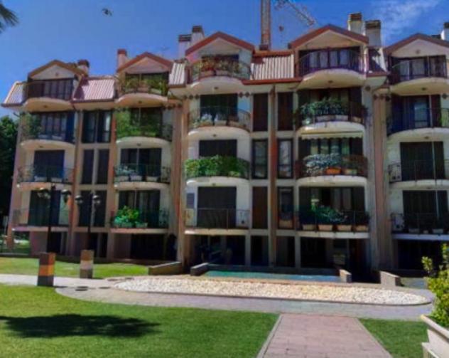 locale commerciale in vendita a Gallarate