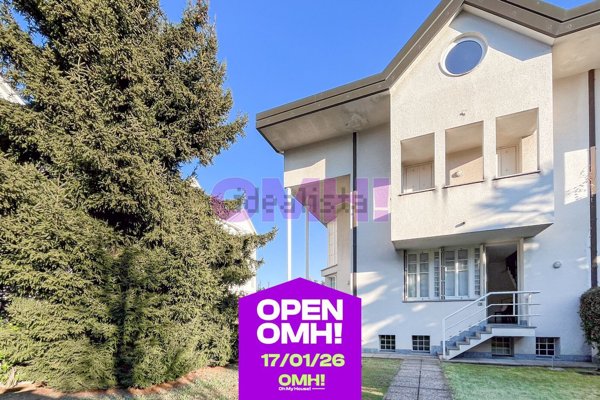 casa indipendente in vendita a Gallarate in zona Ronchi