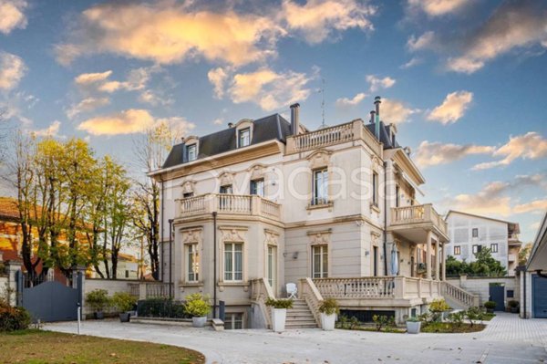 villa in vendita a Gallarate