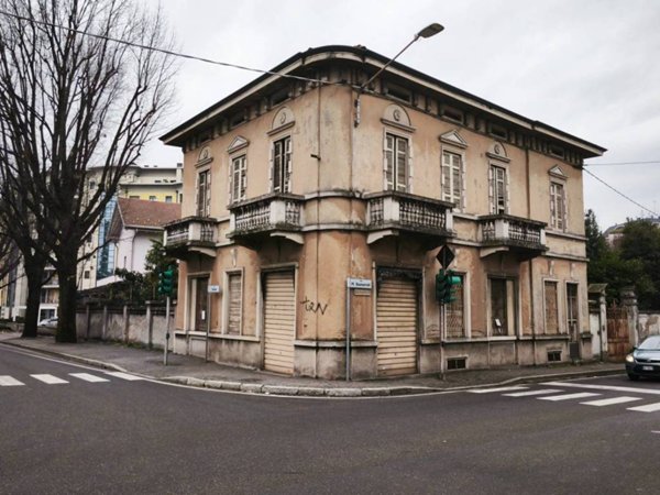 intera palazzina in vendita a Gallarate