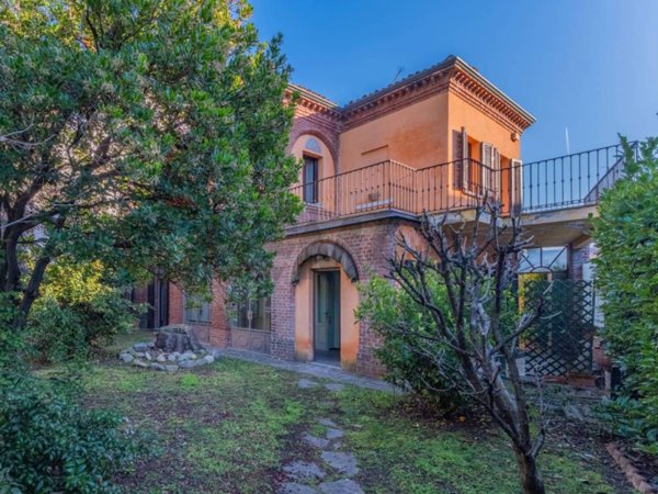 casa indipendente in vendita a Gallarate