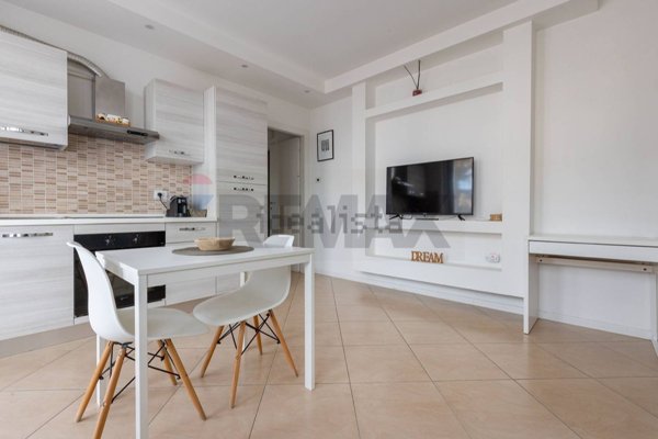 appartamento in vendita a Gallarate in zona Crenna