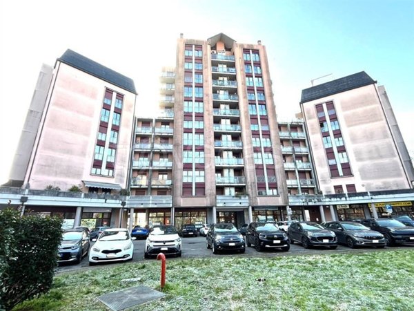 negozio in vendita a Gallarate