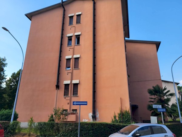 appartamento in vendita a Gallarate in zona Moriggia