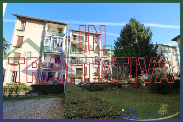 appartamento in vendita a Gallarate in zona Moriggia