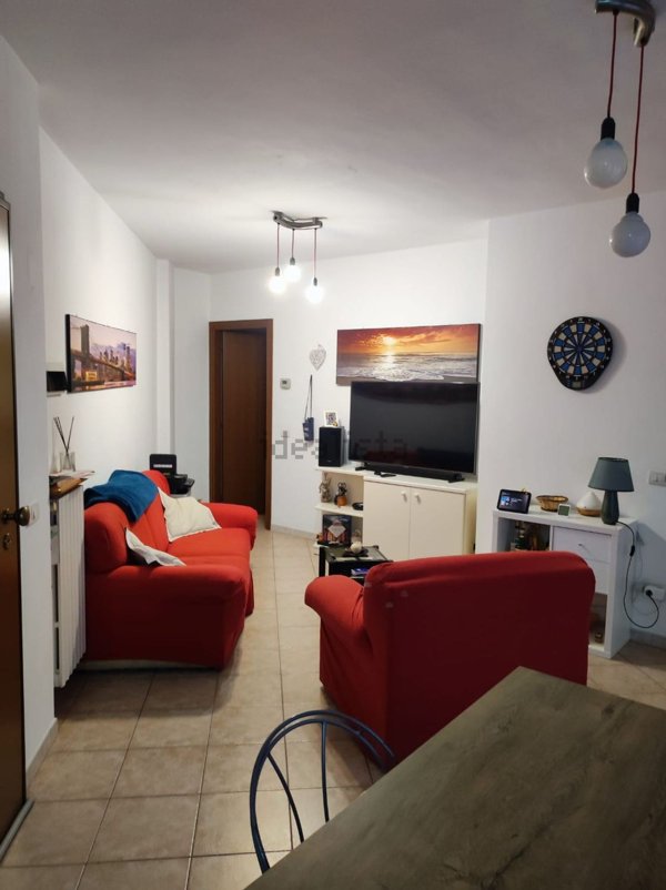 appartamento in vendita a Gallarate in zona Arnate