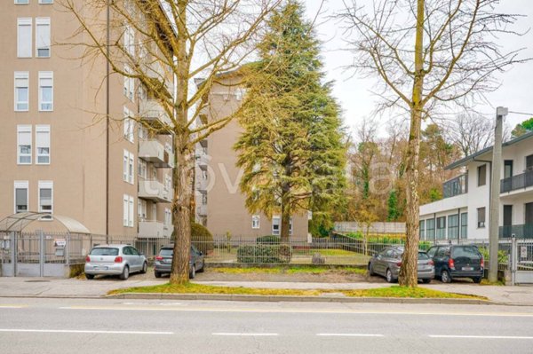 appartamento in vendita a Gallarate in zona Moriggia