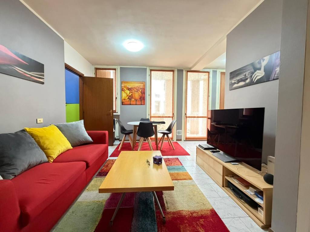 appartamento in vendita a Gallarate in zona Madonna in Campagna