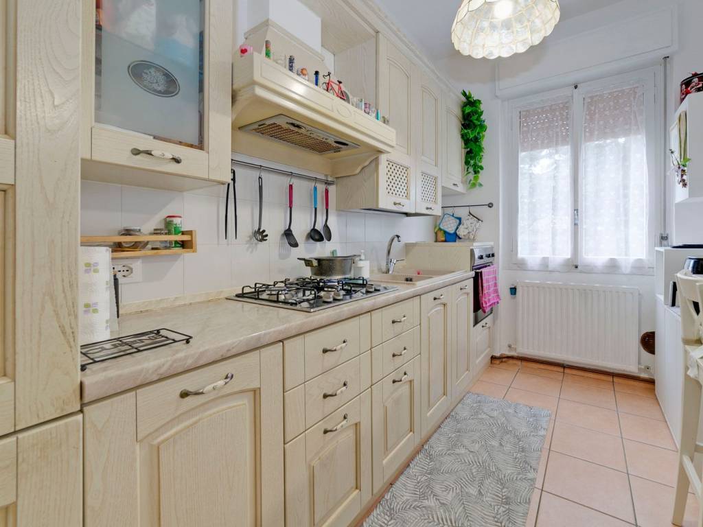 appartamento in vendita a Gallarate in zona Madonna in Campagna