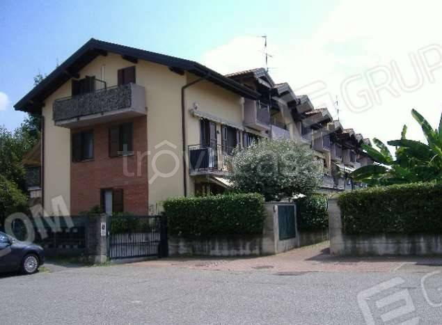 appartamento in vendita a Gallarate in zona Madonna in Campagna
