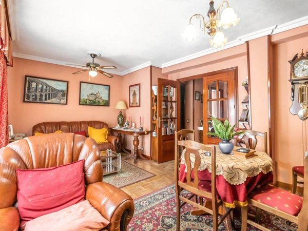 appartamento in vendita a Gallarate in zona Cascinetta