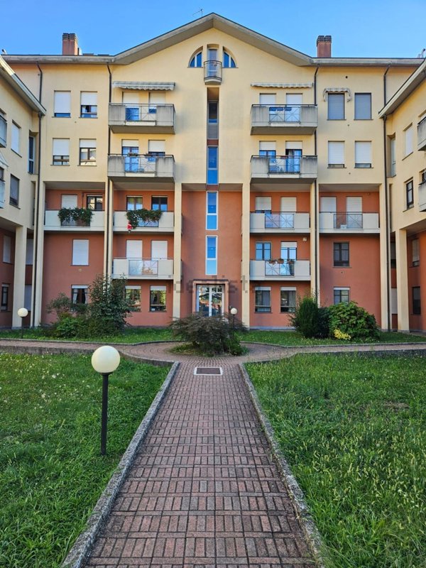 appartamento in vendita a Gallarate