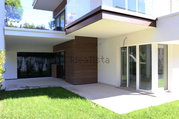 appartamento in vendita a Gallarate in zona Crenna