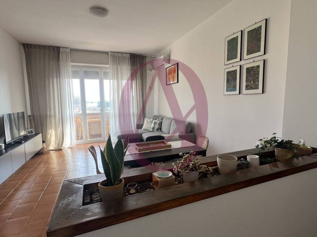 appartamento in vendita a Gallarate in zona Madonna in Campagna