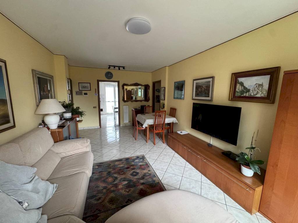 appartamento in vendita a Gallarate
