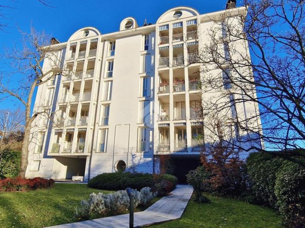 appartamento in vendita a Gallarate in zona Arnate