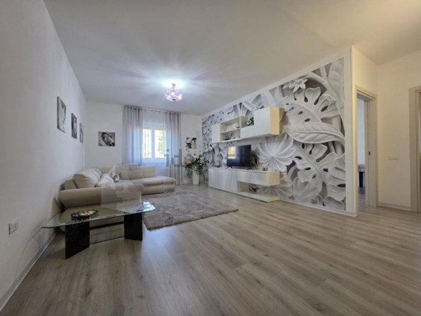 appartamento in vendita a Gallarate in zona Arnate