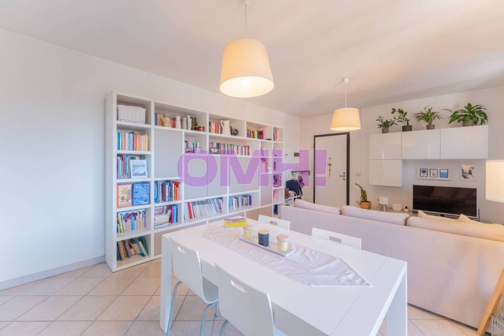 appartamento in vendita a Gallarate in zona Madonna in Campagna