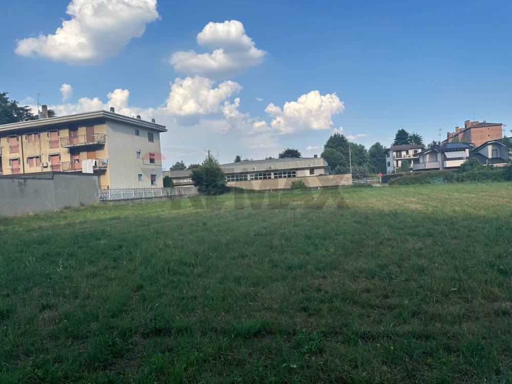 terreno edificabile in vendita a Gallarate