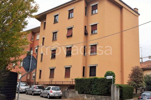 appartamento in vendita a Gallarate in zona Crenna