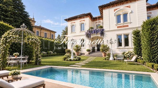 casa indipendente in vendita a Gallarate