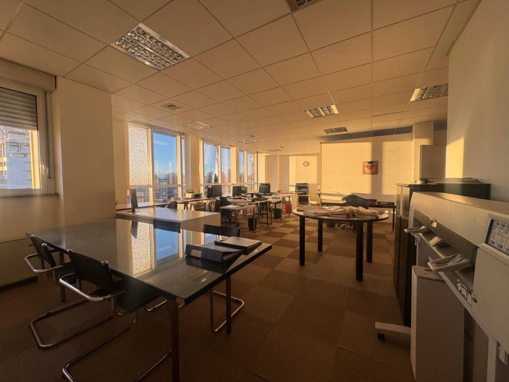 ufficio in vendita a Gallarate