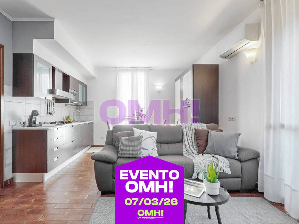 appartamento in vendita a Gallarate in zona Sciarè