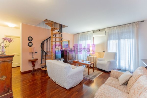 appartamento in vendita a Gallarate