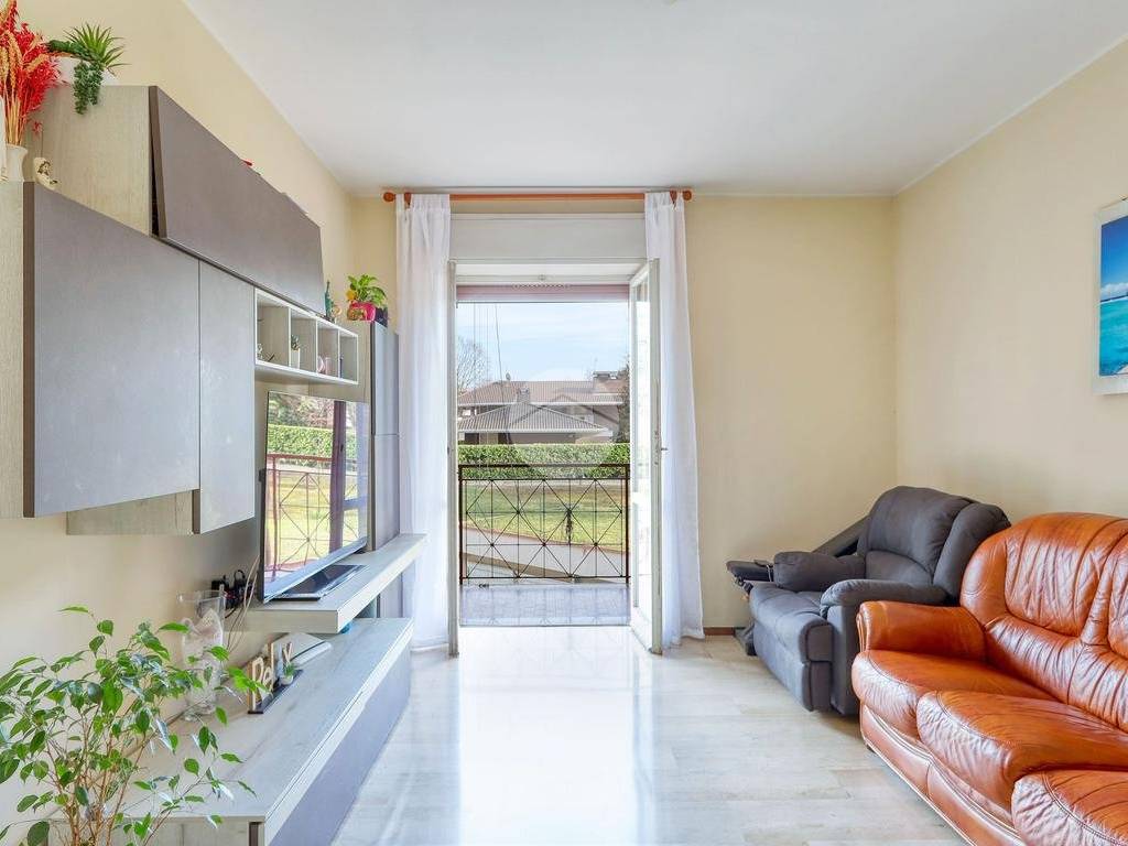 appartamento in vendita a Gallarate in zona Ronchi